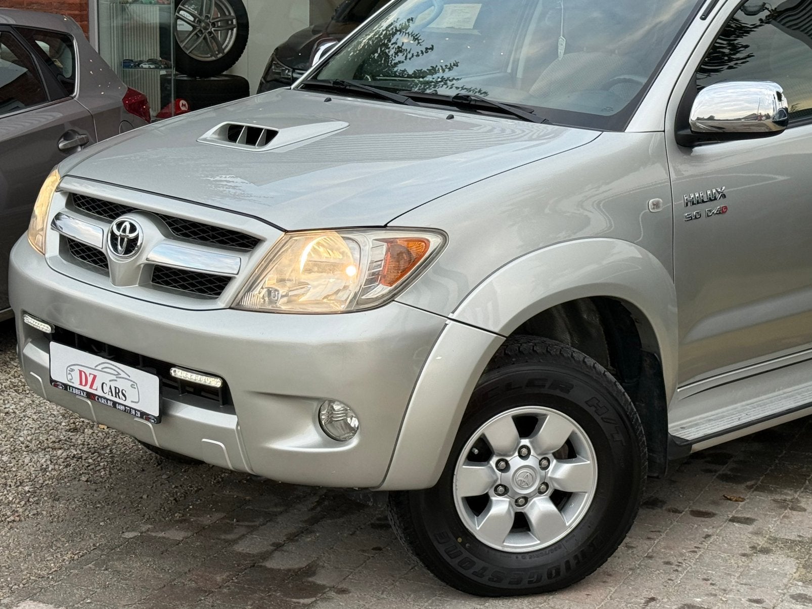 TOYOTA HILUX 4X4 3.0D 171PK |AUTOMAAT | AIRCO | RADIO CD |, Auto's, Automaat, Stof, 4 cilinders, Bedrijf