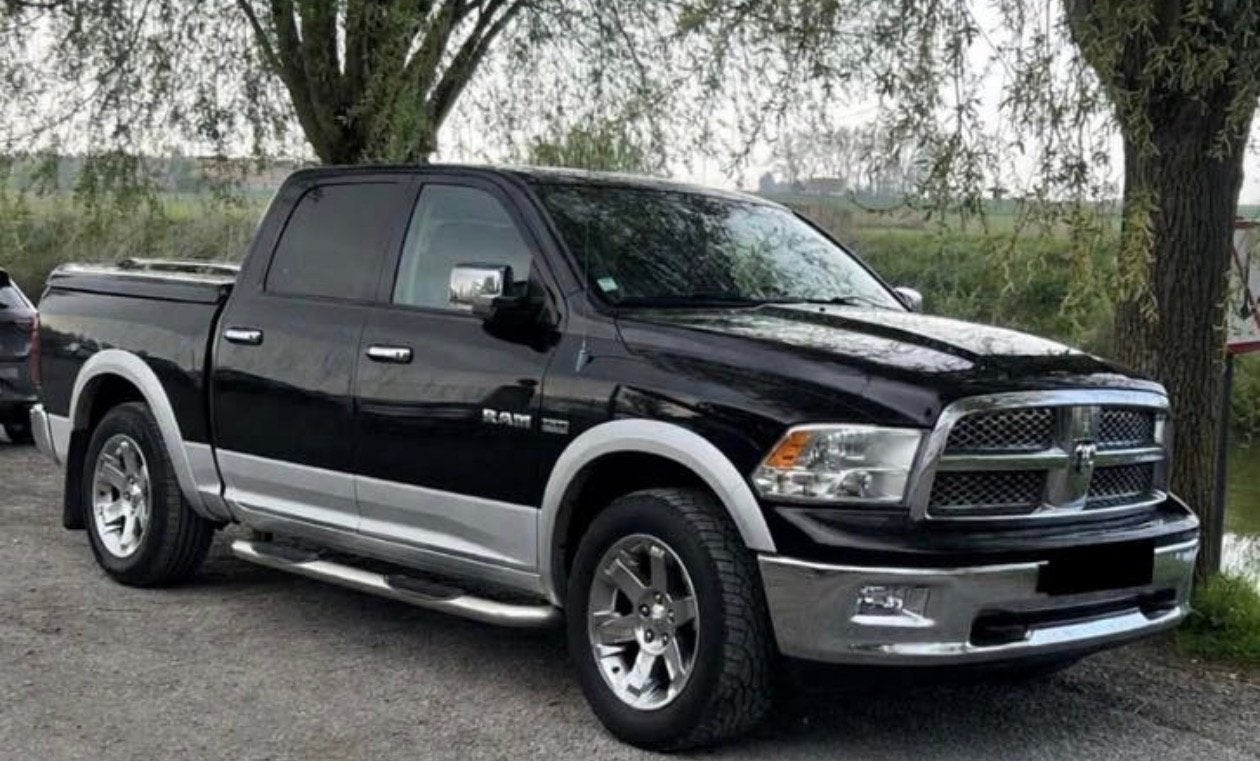Dodge ram Laramie 5.7 Hemi 1500 met LPG ombouw, Autos, Achat, Toit ouvrant, Automatique, Particulier