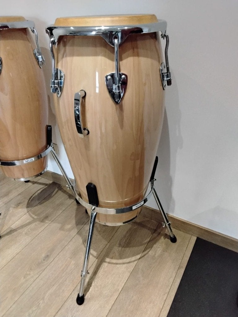 Conga's + Bongo's, Ophalen, Nieuw
