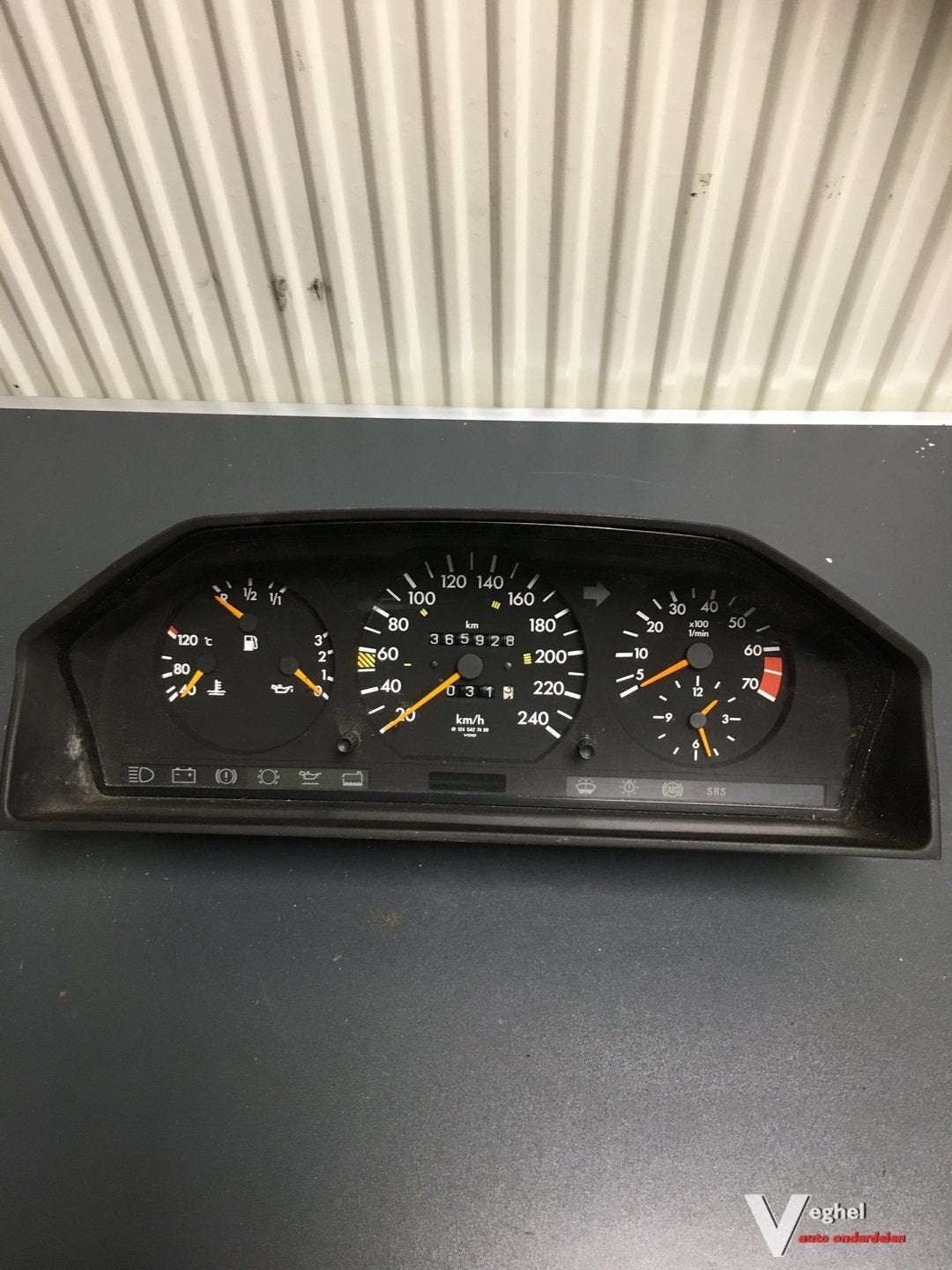 Mercedes W124  1993    2.2 Benzine      124 542 7469   Km Te, Gebruikt, -, -, Ophalen of Verzenden