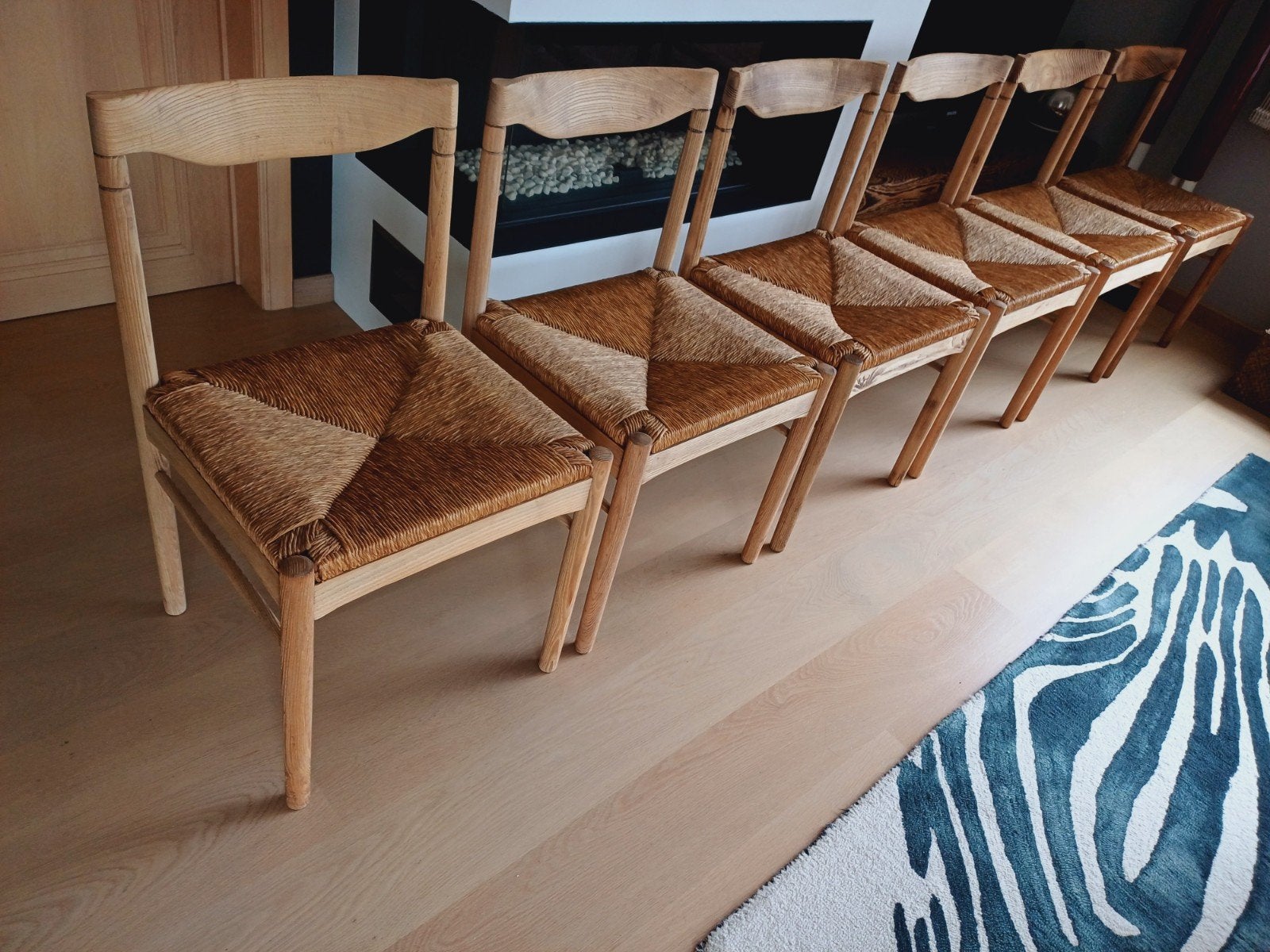 Vintage stoelen hout, Ophalen