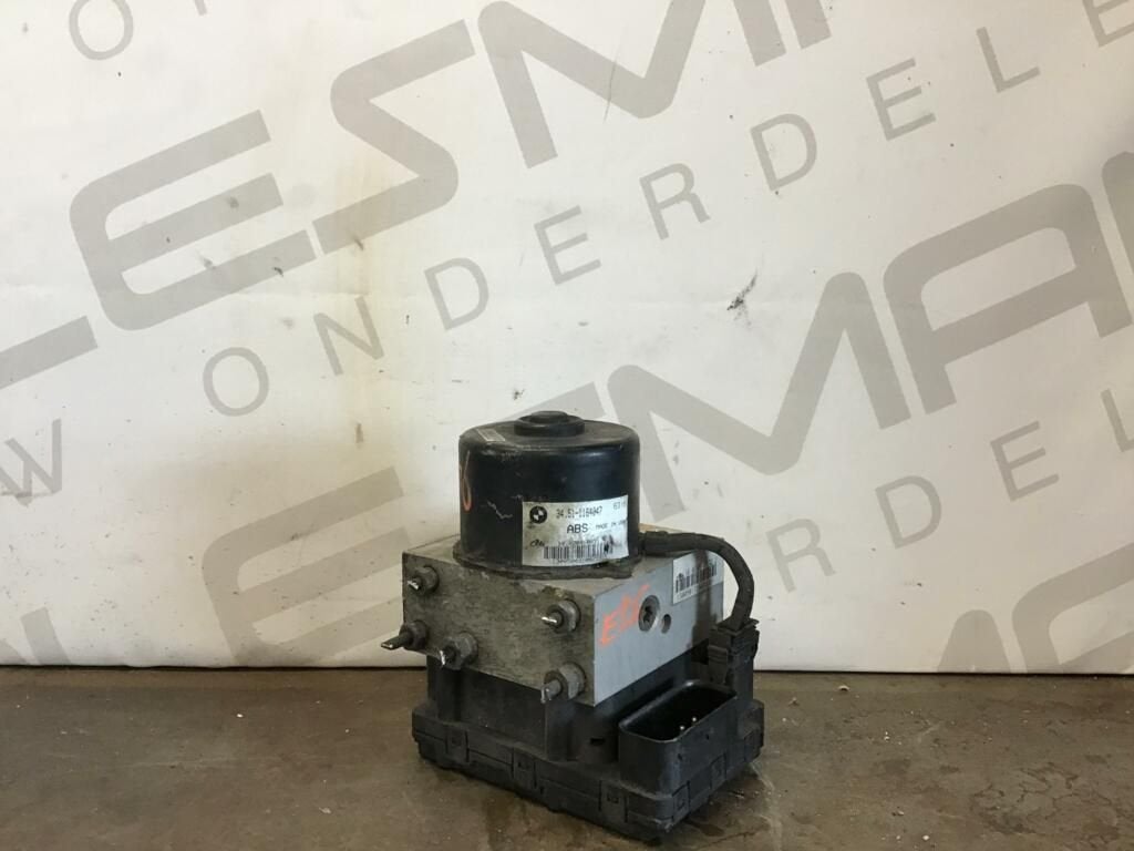 ABS pomp BMW E36 34511164047, -, Utilisé, -, Enlèvement ou Envoi