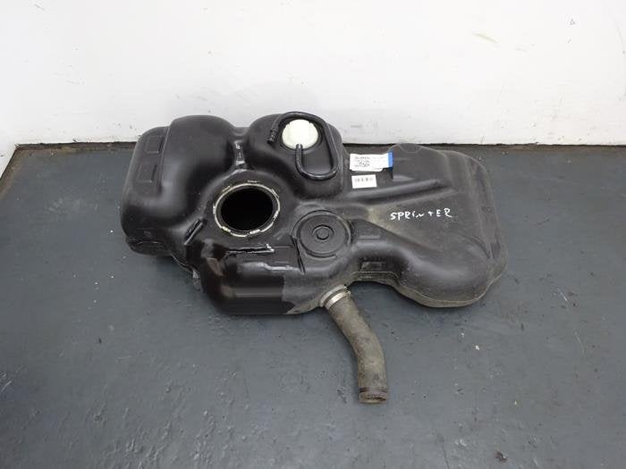 Réservoir de carburant d'un Mercedes Sprinter, 3 mois de garantie, Utilisé, -, -