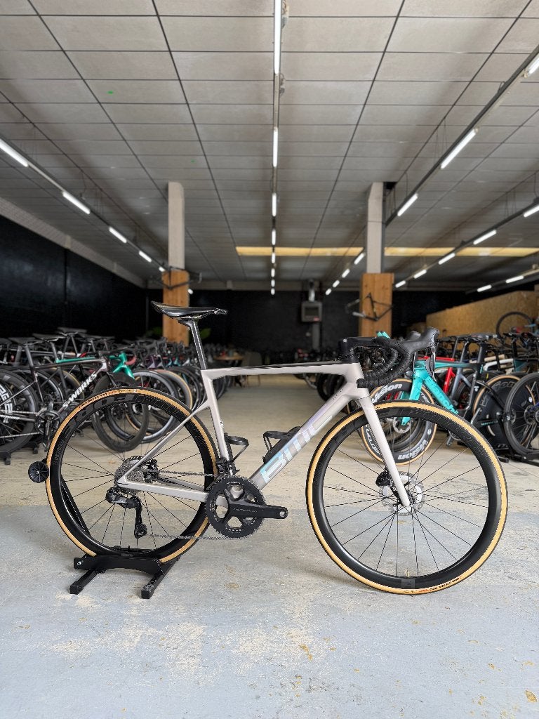 BMC Teammachine SLR01 Di2 Carbon Racefiets, Sport en Fitness, Ophalen, Zo goed als nieuw