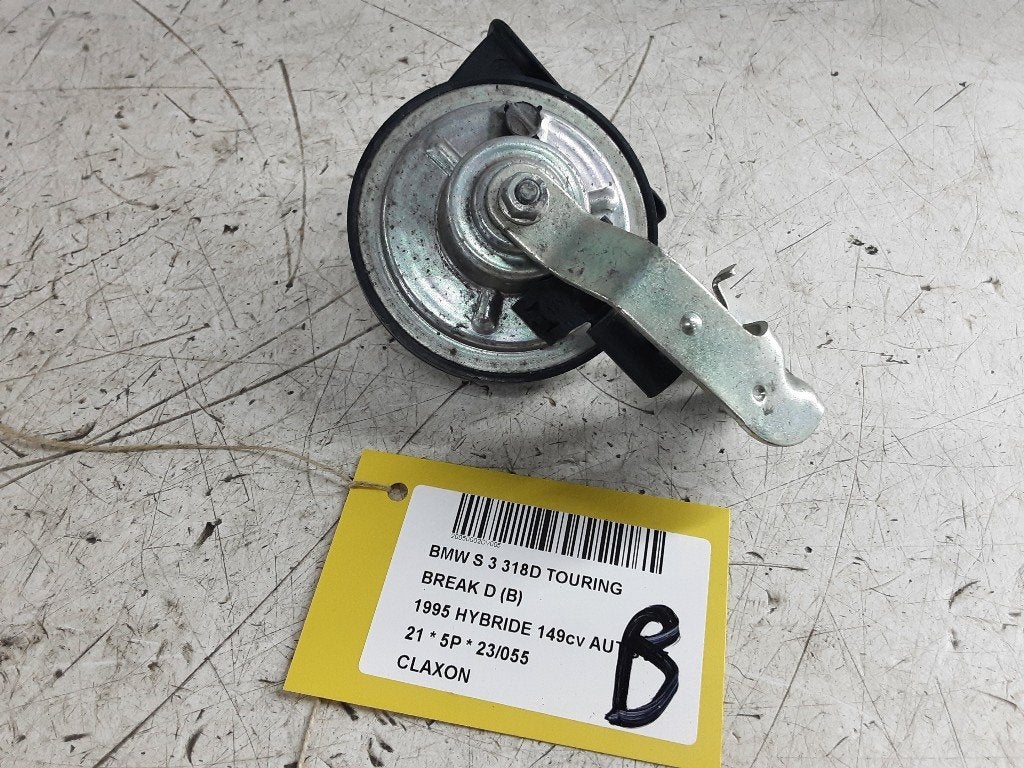 AVERTISSEUR/KLAXON BMW 3 serie Touring (G21) (749220503), Utilisé, BMW, Petuelring 130
80809  München, DE, Bayerische Motoren Werke AG