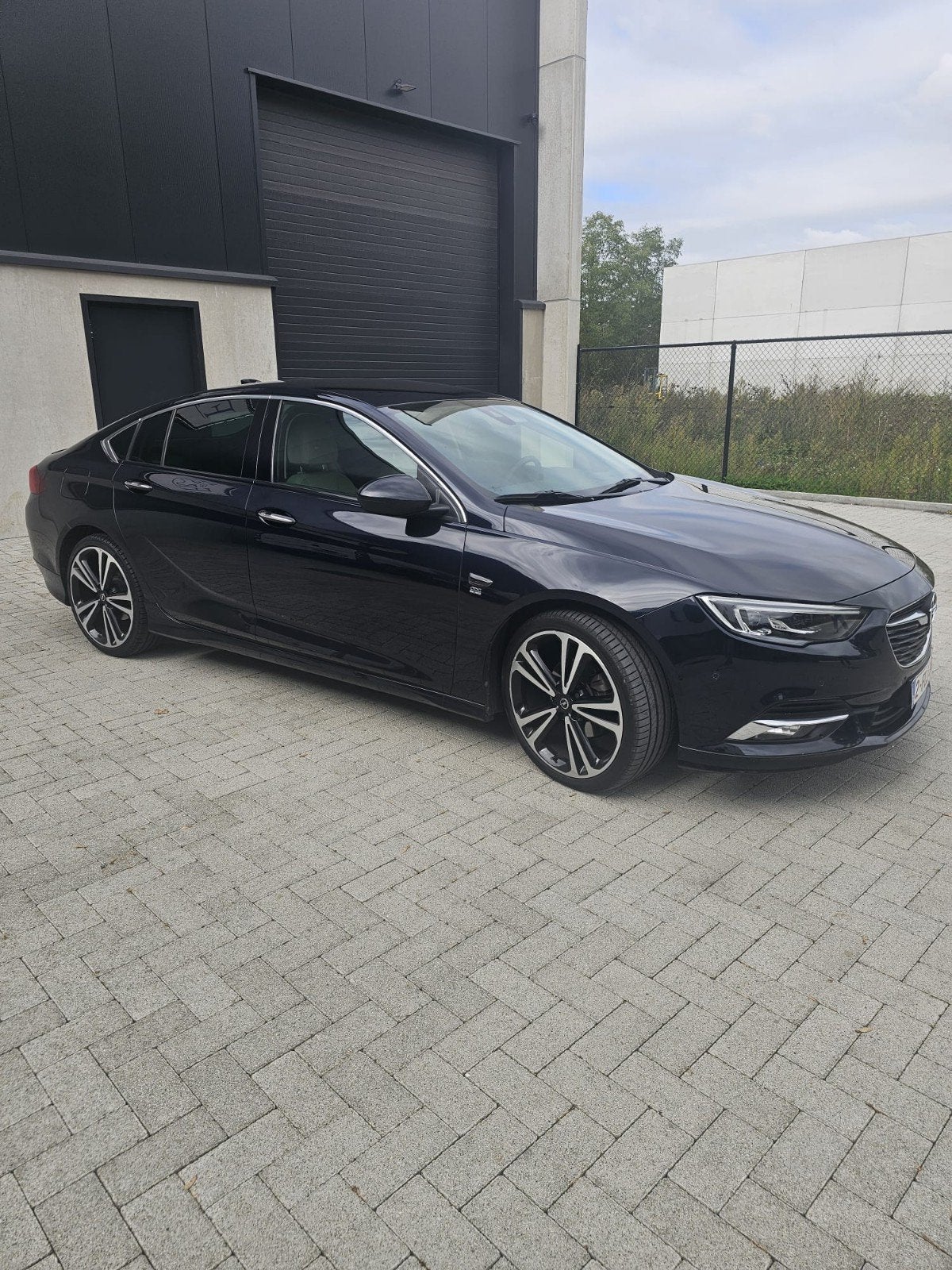 opel Insignia opc grand sport, Auto's, Automaat, Blauw, 15 cilinders, Leder