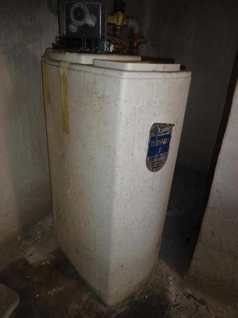 Waterontharder Van Marcke, Ophalen, Gebruikt, Waterontharder met zout
