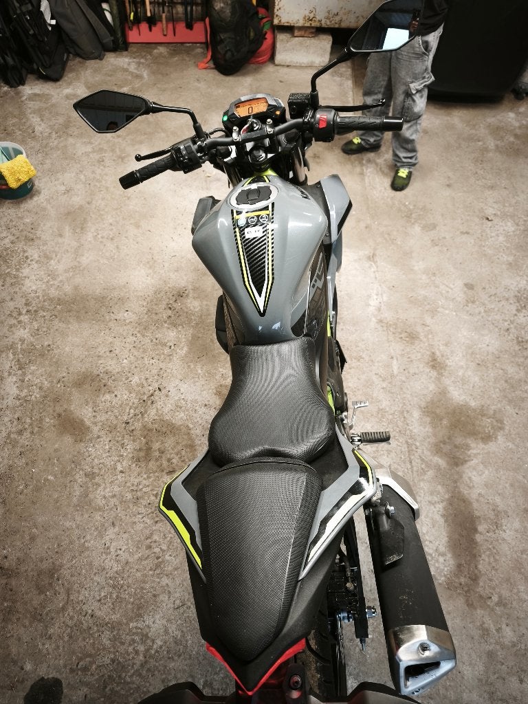 Kawasaki z125, Motos, Manuelle, 125 cm³, Jusqu'à 11 kW, Sport