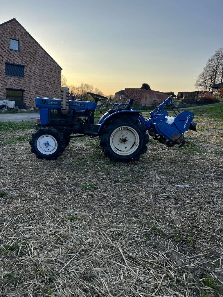 ***prachtige iseki tx1510 18pk 3cil 4x4 met frees 849uren***, 3 cylindres