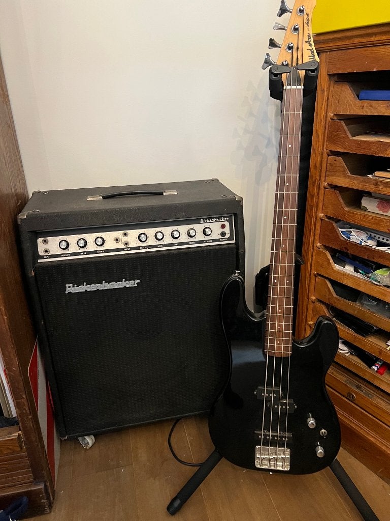 Guitare basse sans frettes Mad Axe Aria Pro II, Musique & Instruments, Enlèvement, Utilisé, Électrique, Fretless