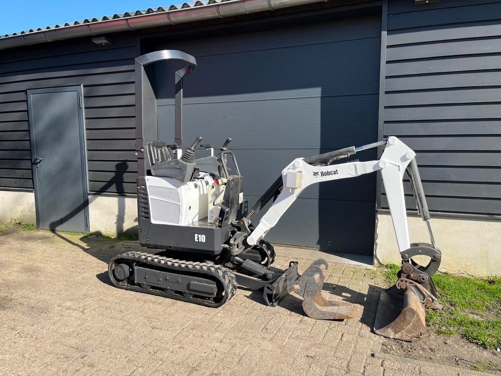 Bobcat e10 met slechts 1235uur, Enlèvement ou Envoi, Excavatrice