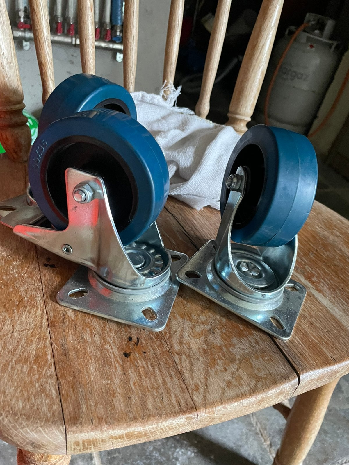 roulettes pivotant, Bricolage & Construction, Enlèvement ou Envoi, Comme neuf