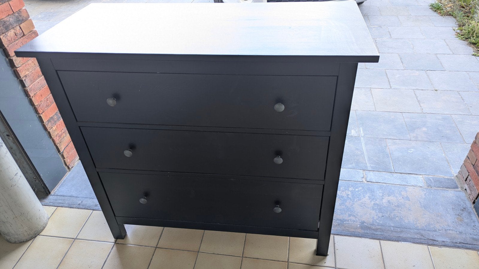 kastje Ikea, Enlèvement, Utilisé