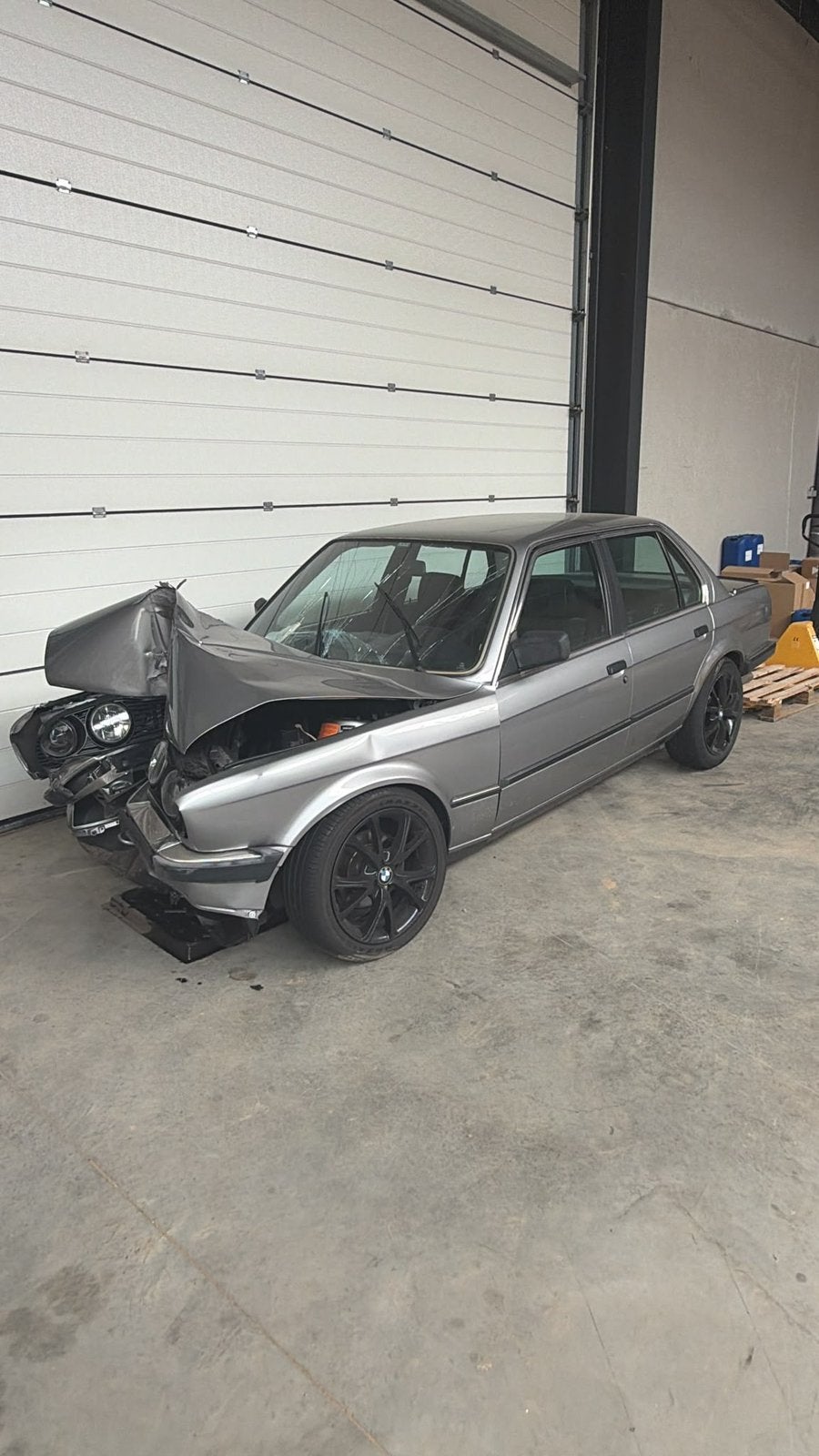 Bmw e30 1L8, Achat, Particulier, Essence, Série 3