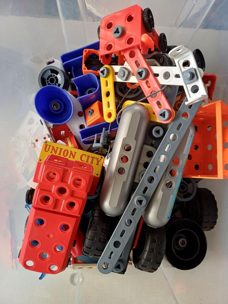 Meccano, Ophalen
