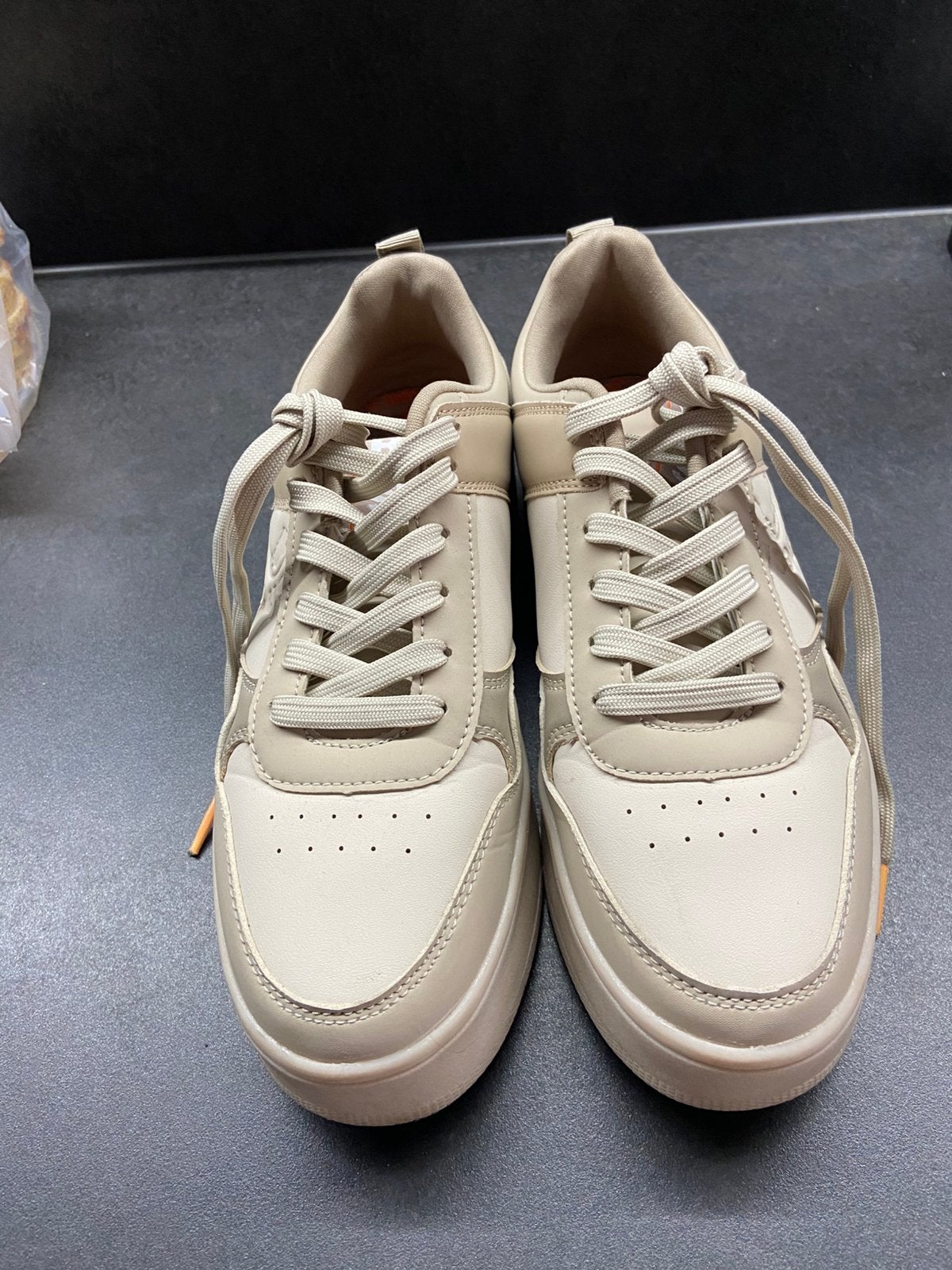 Sneakers, Ophalen of Verzenden, Zo goed als nieuw, Sneakers