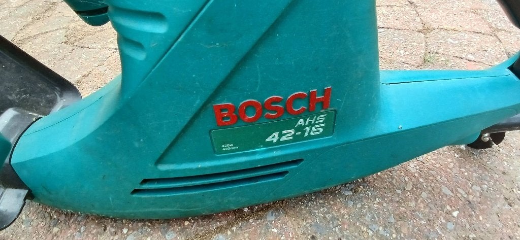 Elektrische heggenschaar, Tuin en Terras, Heggenscharen, Ophalen, Zo goed als nieuw, Elektrisch, Bosh