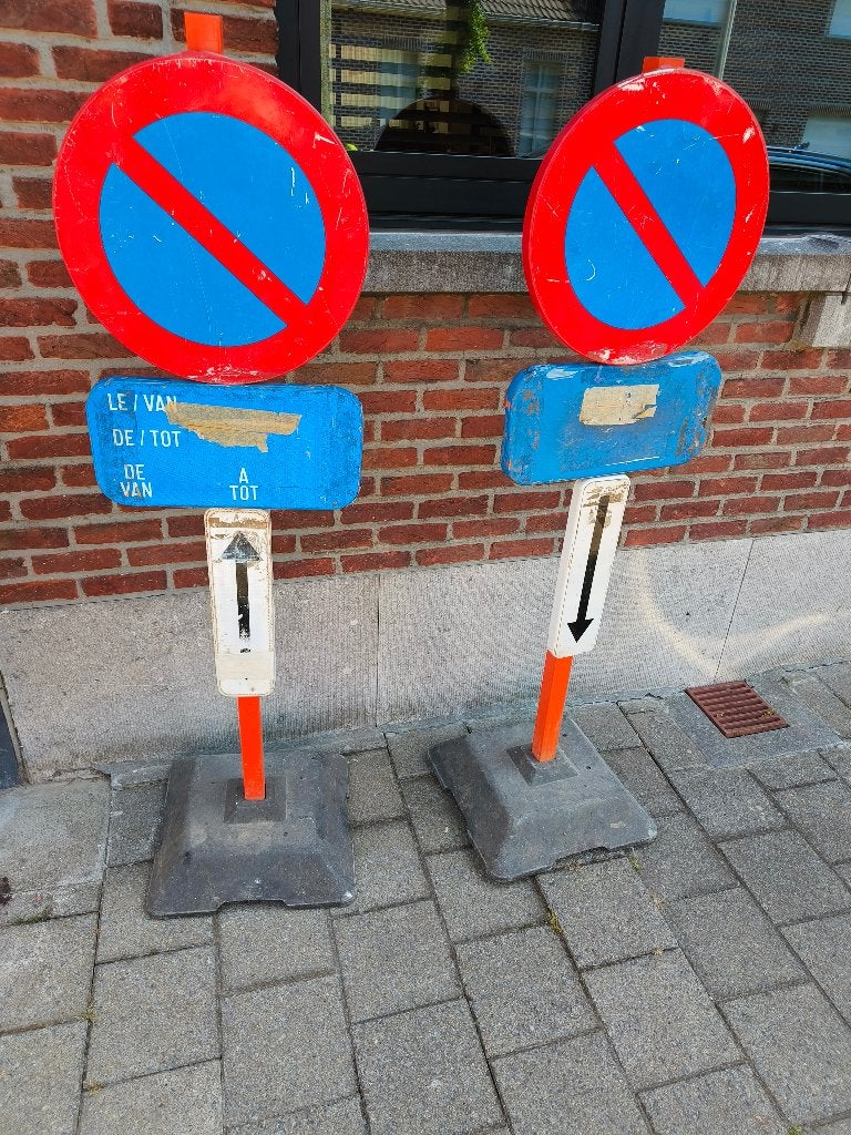 2 parkeerborden, Doe-het-zelf en Bouw, Ophalen, Gebruikt