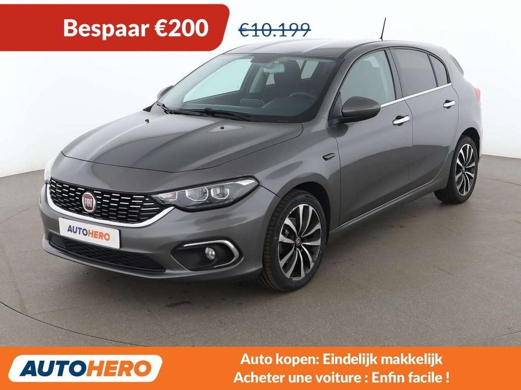 Fiat Tipo 1.4 Turbo Lounge (bj 2017), Auto's, Voorwielaandrijving, Stof, Zwart, 1350 kg