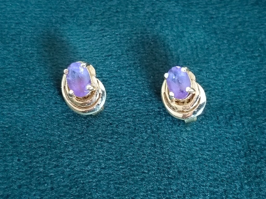 Boucles d'oreilles 18k, Handtassen en Accessoires, Oorbellen, Ophalen of Verzenden, Zo goed als nieuw, Met edelsteen, Knopjes of Stekers
