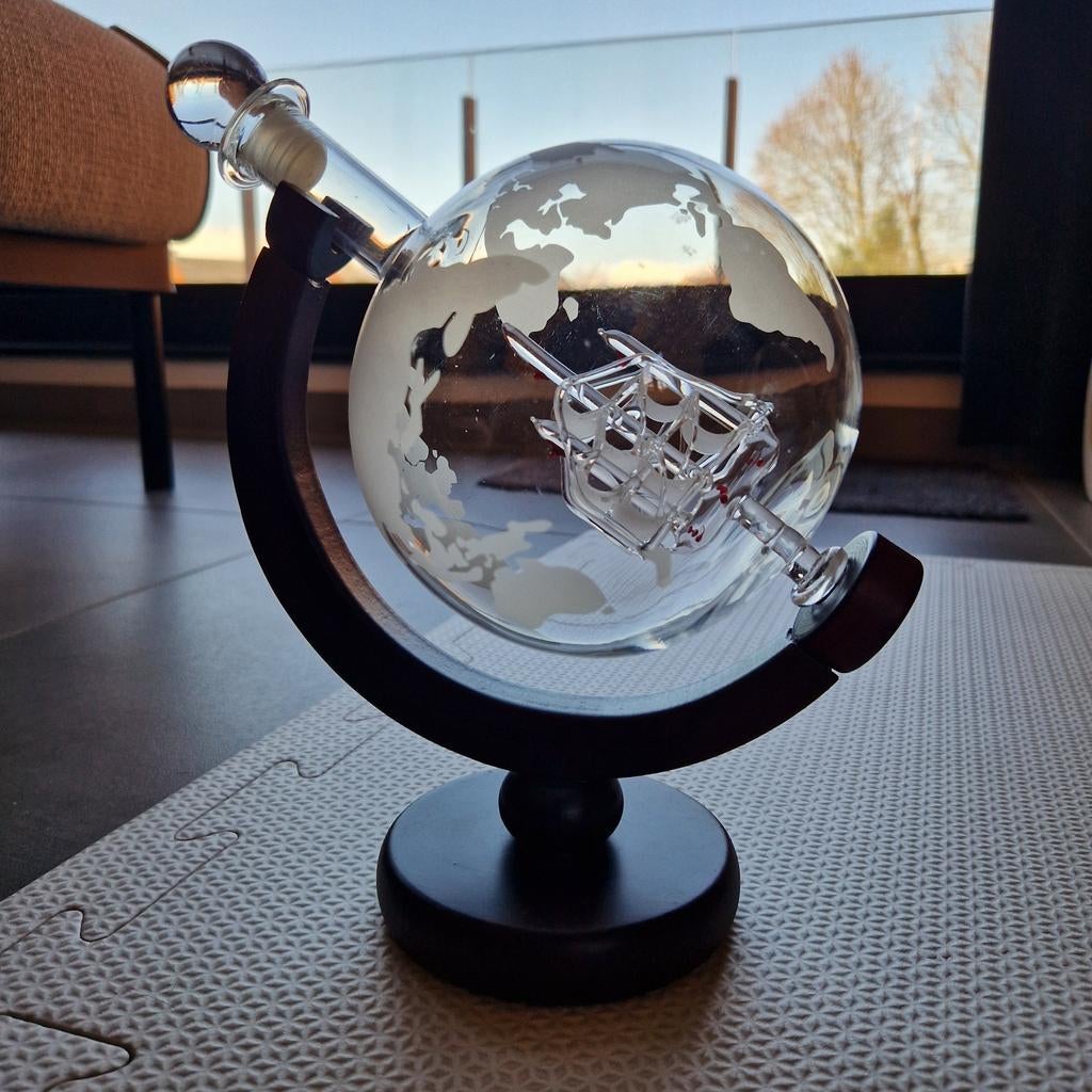 MikaMax Globe Decanter Set, Verzamelen, Glas en Drinkglazen, Zo goed als nieuw, Ophalen of Verzenden