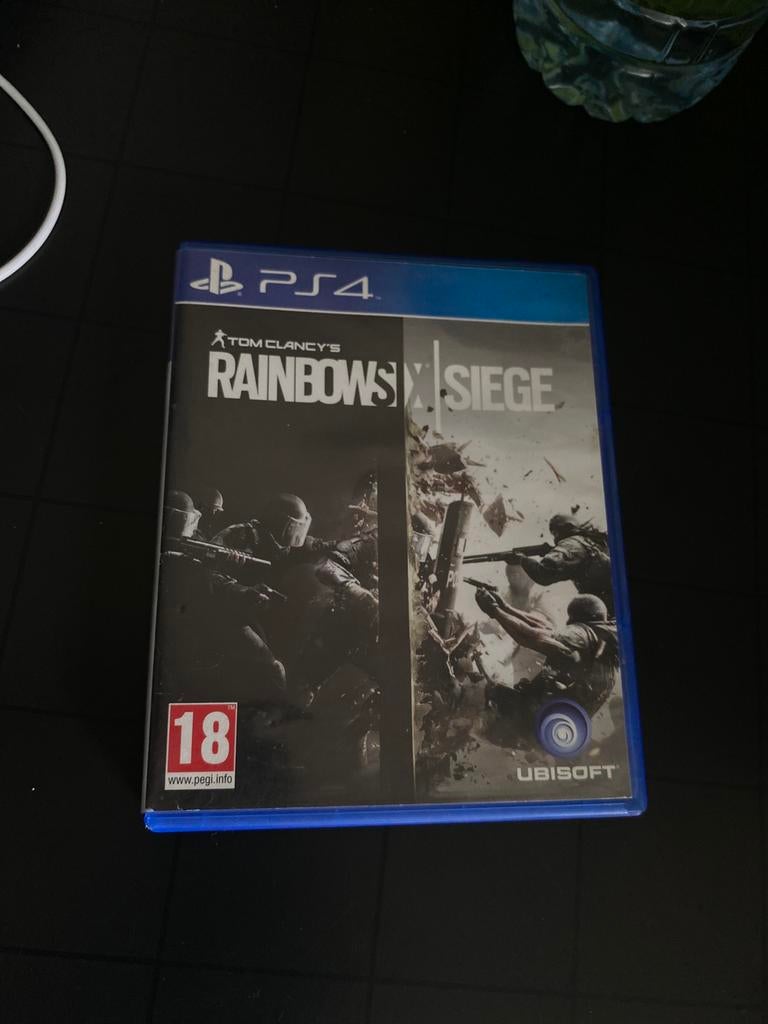 Tom Clancy's Rainbow Six Siege ps4, Consoles de jeu & Jeux vidéo, Jeux | Sony PlayStation 4, 1 joueur, À partir de 18 ans, Combat
