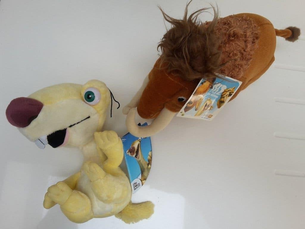 2 Knuffels, van Sid en Manfred, Ice Age, Disney / Pixar, Ophalen of Verzenden, Overige figuren, Nieuw, Knuffel