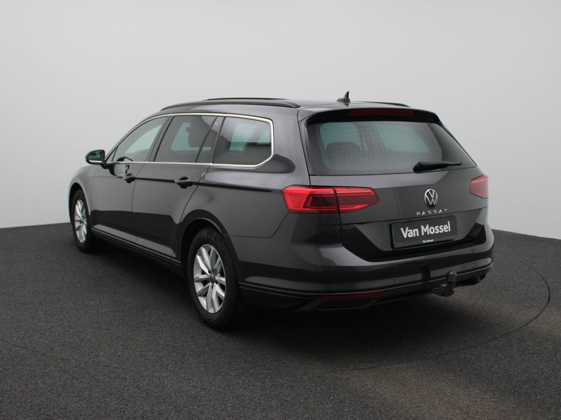 Volkswagen Passat Variant 2.0 TDI 90kW DSG Style Business, Gebruikt, Zwart, 4 cilinders, Elektrische ramen