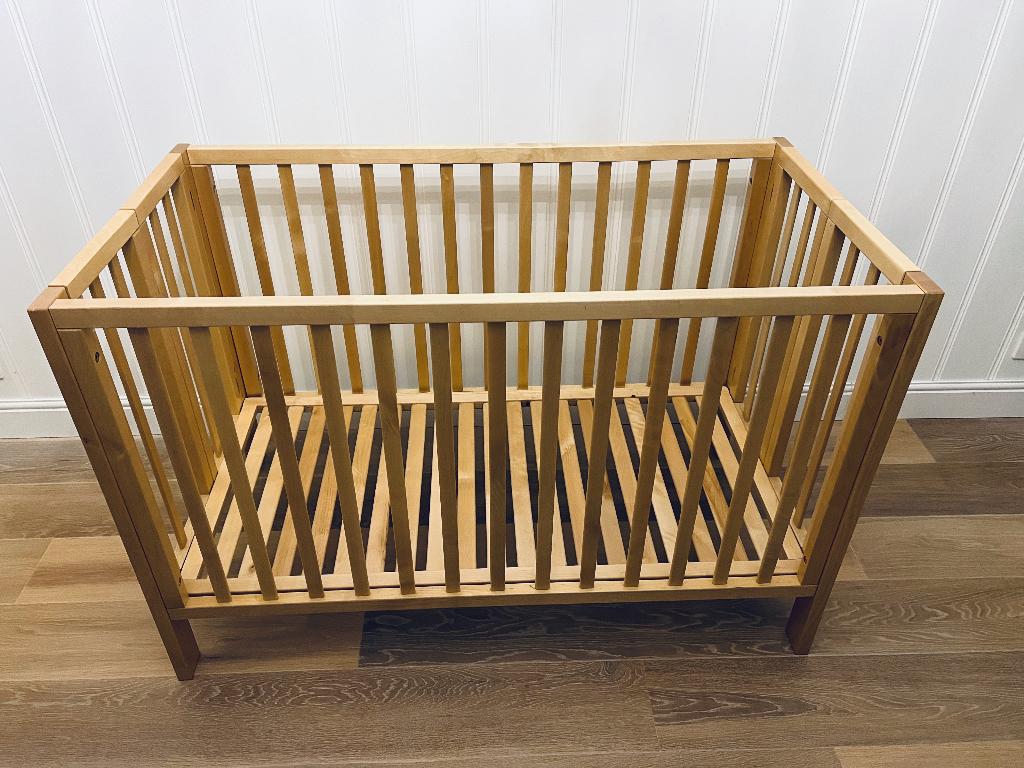 Babybed Troll plooibaar, Ophalen, Gebruikt, Minder dan 140 cm, Minder dan 70 cm
