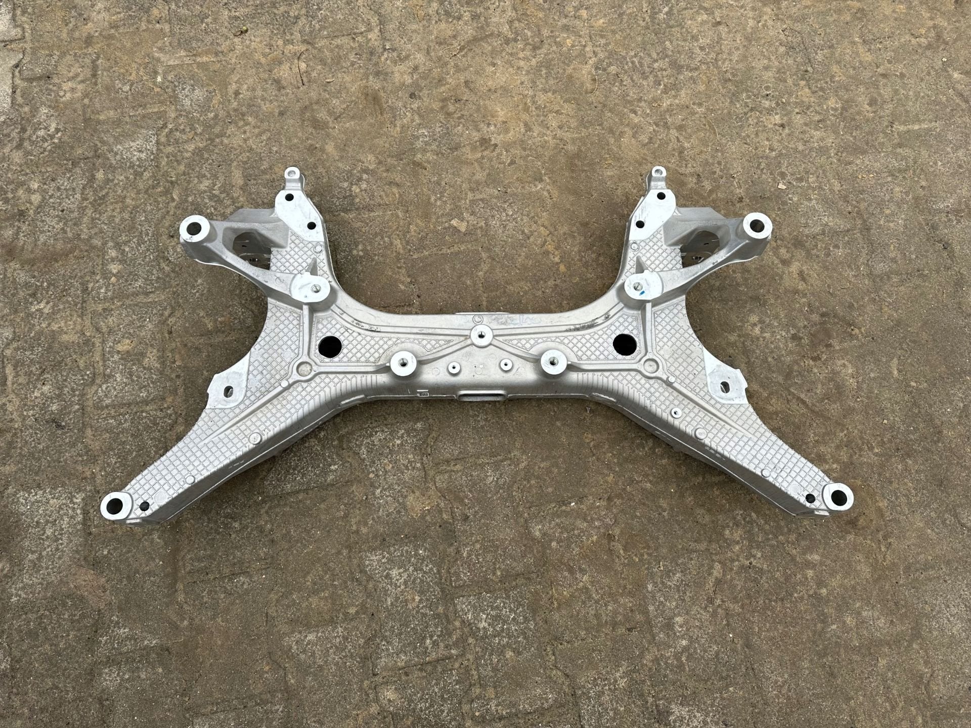 Pi ces d tach es pour Ford Mustang Mach-E, Info@ford.com, Ford Motor Company, American Road 1
48126  Dearborn, Ford