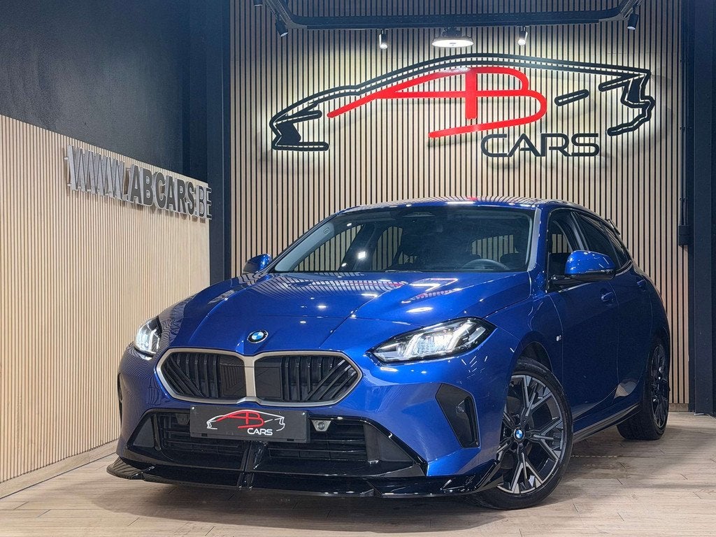 BMW 1 Serie 116 IA * PACK M PERFORMANCE * GARANTIE 12 MOIS *, Auto's, BMW, Bedrijf, Te koop, 1 Reeks, ABS, Airbags, Airconditioning