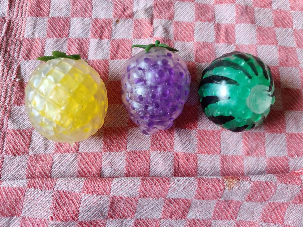 3 orbee squishy's te koop, Ophalen