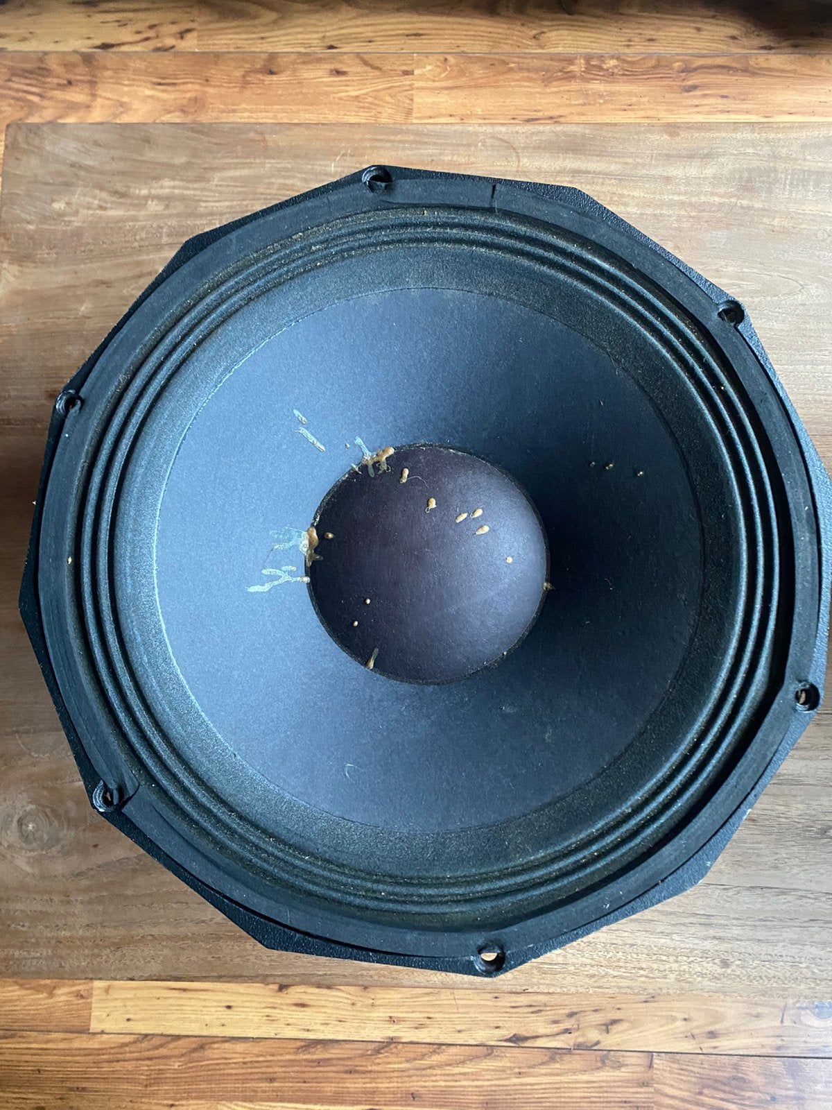 Precision 18” woofers, Enlèvement, Utilisé