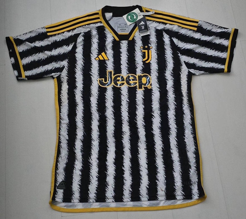 Maillot officiel Juventus 23/24 version joueur, Sports & Fitness, Football, Neuf, Maillot, Plus grand que la taille XL, Enlèvement