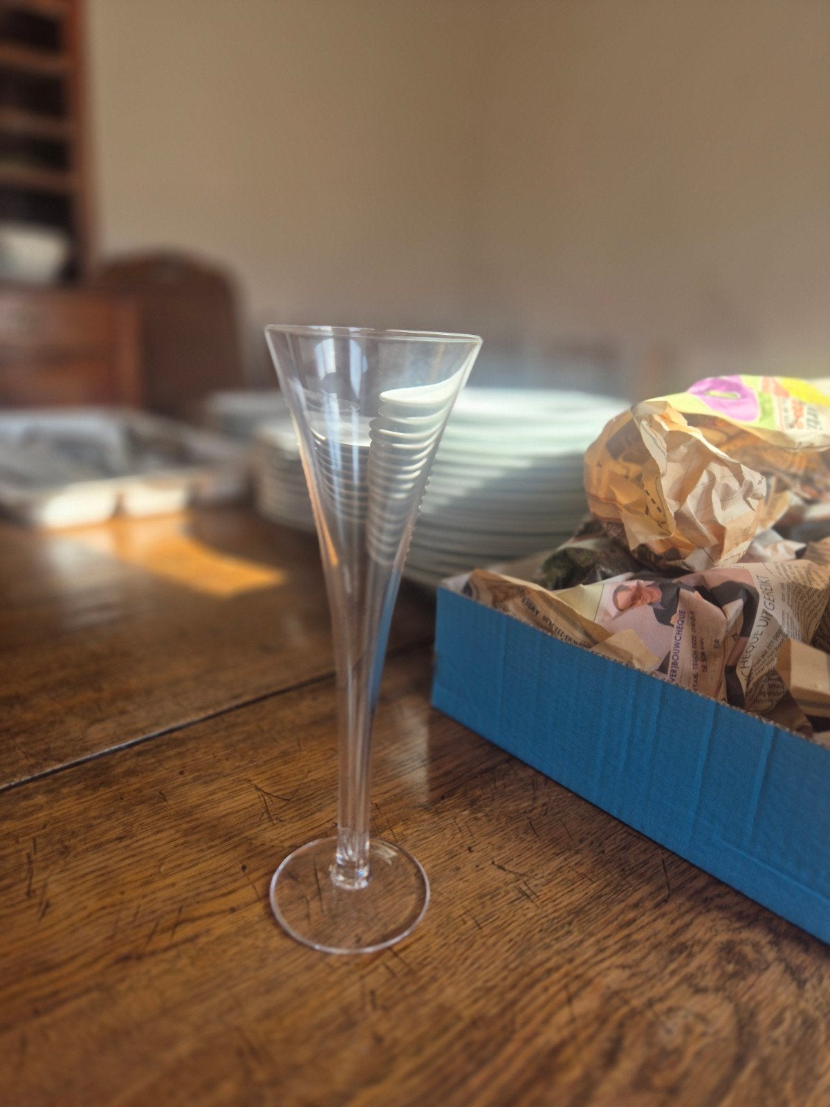 Elegante champagne glazen, Ophalen