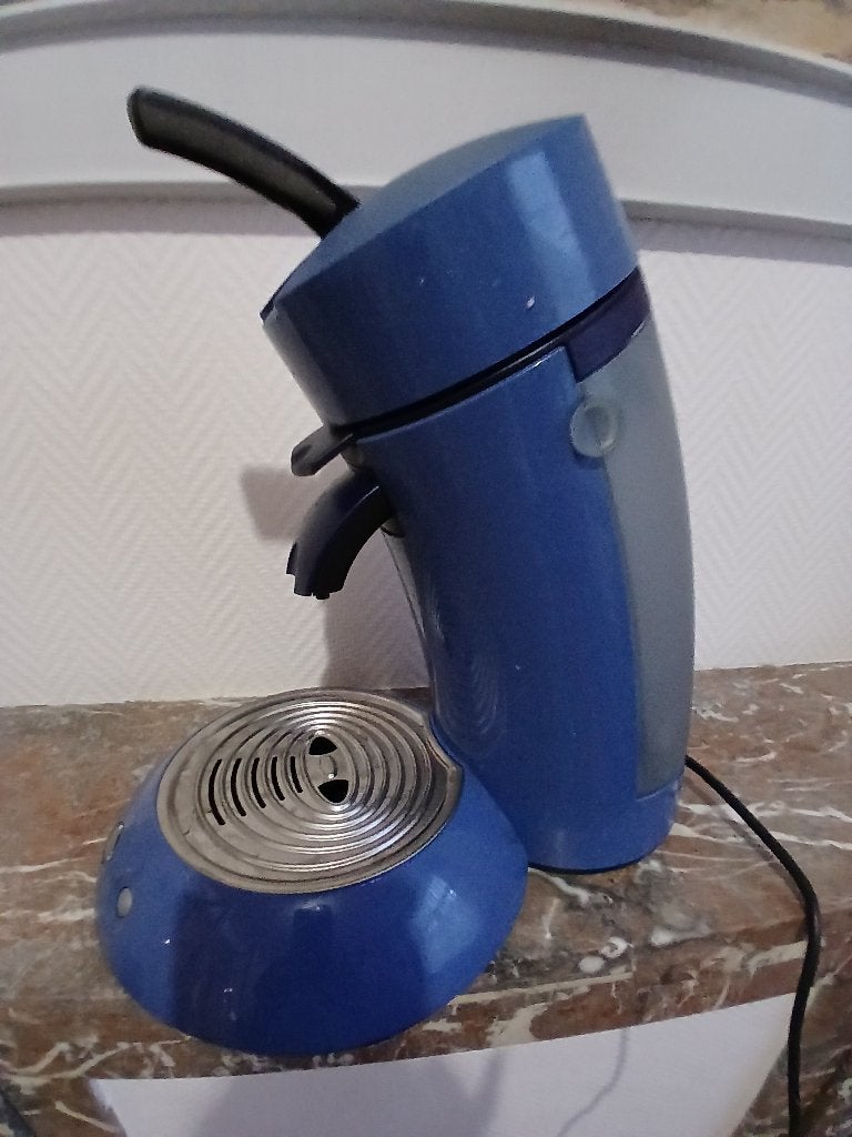 machine a cafe, Autres modèles, Réservoir d'eau amovible, 2 à 4 tasses, Enlèvement