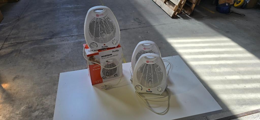 Profile verwarming 2000W, 4 stuks, Doe-het-zelf en Bouw, Verwarming en Radiatoren, Ophalen, Minder dan 30 cm, Overige typen, Nieuw