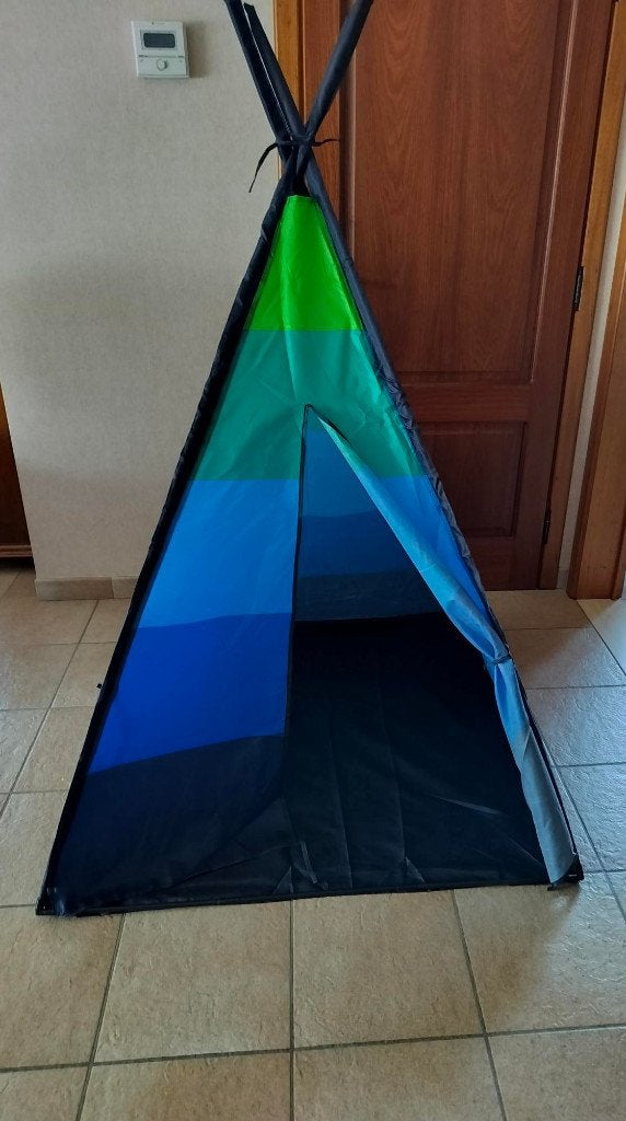 WIGWAM-speeltent voor kinderen-110x110x152cm-nieuwstaat, Enfants & Bébés, Jouets | Tentes de jeu, Enlèvement