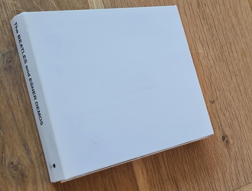 BEATLES - White album (+ Esher demos) ( 2018 remaster; 3CD ), Cd's en Dvd's, Verzenden, Zo goed als nieuw, Poprock