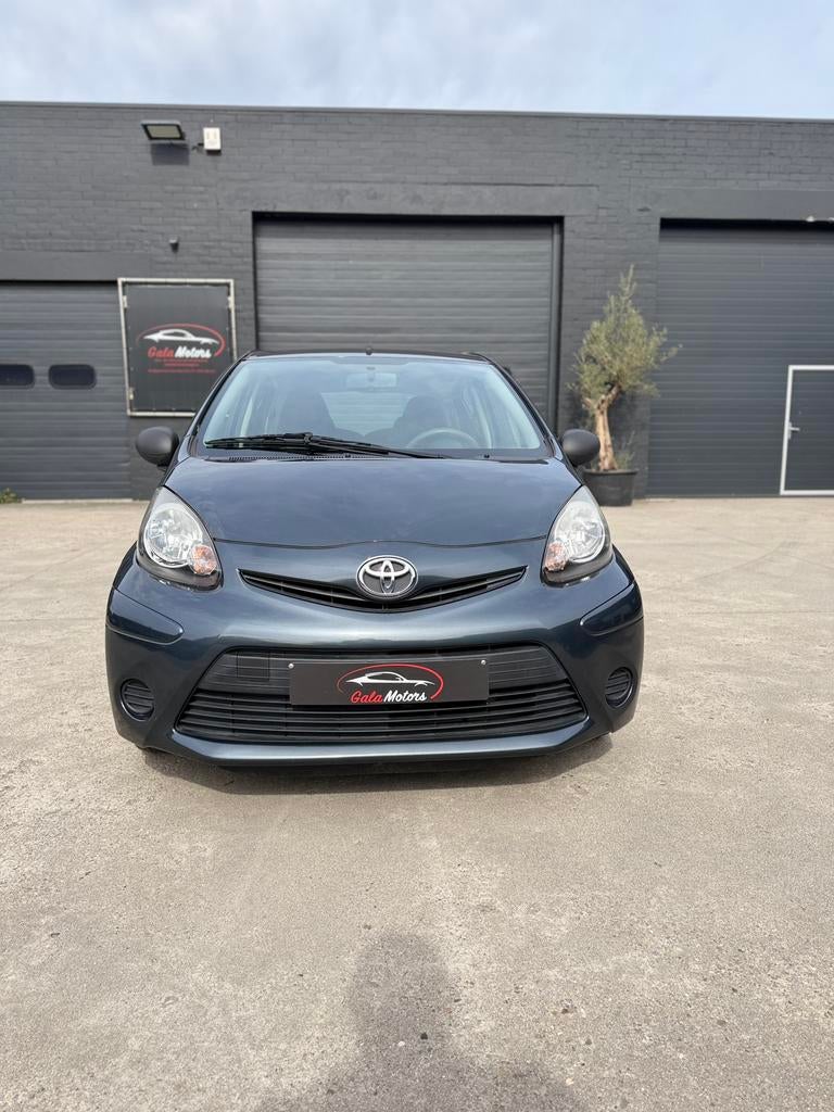 TOYOTA AYGO | 1.0 BENZINE | 2014 | 121000 KM |1STE EIGENAAR, Auto's, Toyota, Zwart, Bedrijf, Handgeschakeld, 5 deurs