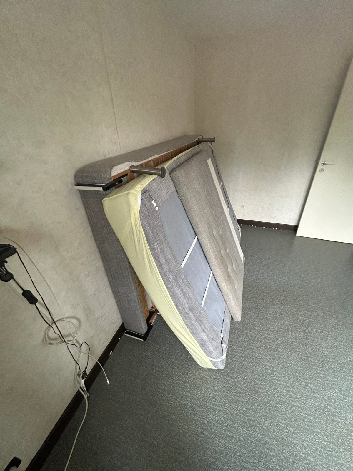 Boxspring 140x200, Antiek en Kunst, Ophalen