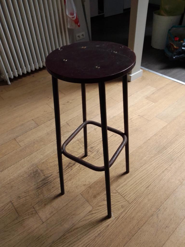 Tabouret Haut, Ophalen, Gebruikt, 60 tot 90 cm, 1 kruk