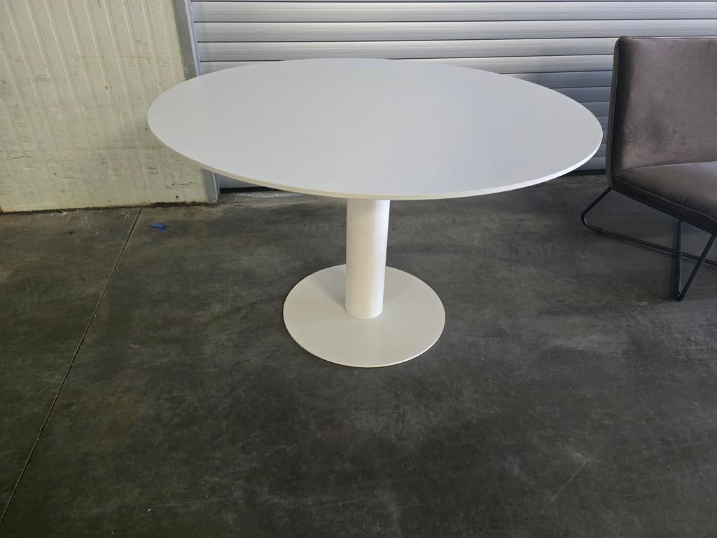 Ronde witte keramische tafel 120cm diameter NIEUW, Ophalen