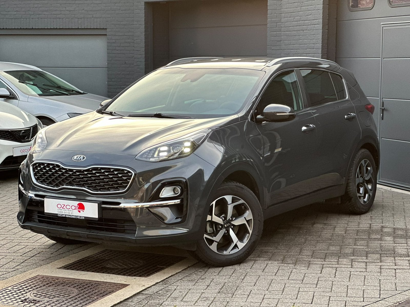 Kia Sportage 1.6 GDi |LederStoel+StuurverwCam|*1JGarantie*, Autos, Argent ou Gris, Achat, Euro 6, Entreprise
