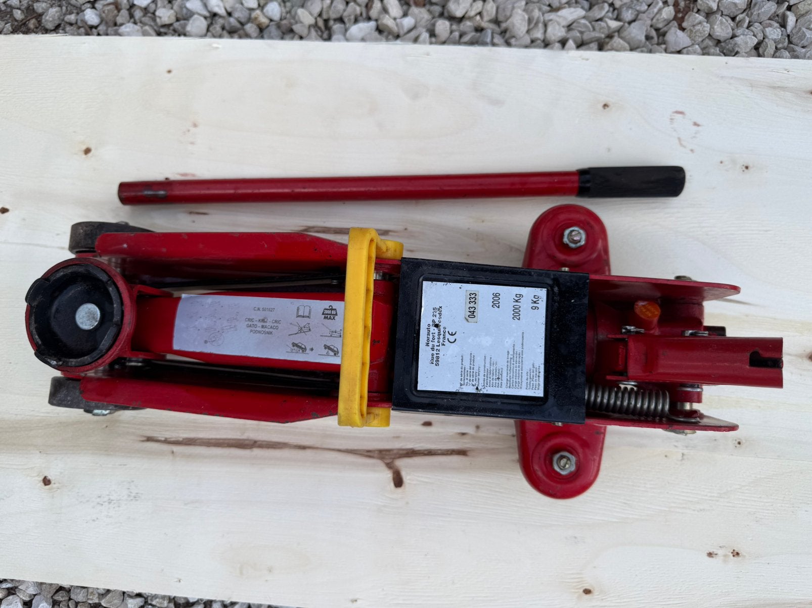 Cric Norauto 2T, Enlèvement, Utilisé