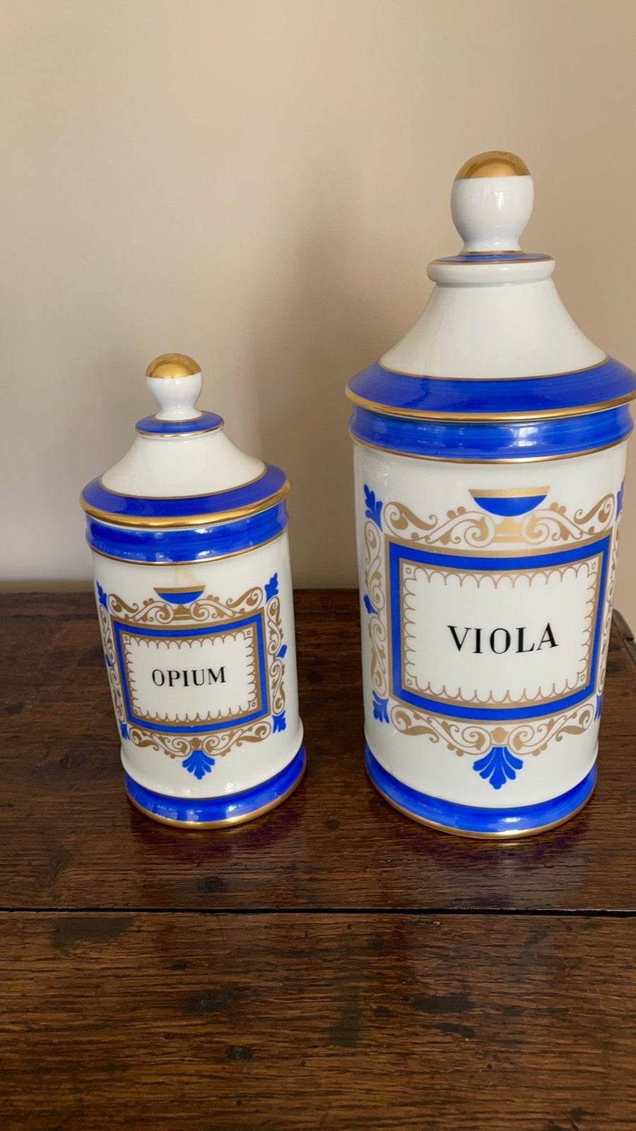 2 pots à apathères en porcelaine intacts, Antiquités & Art, Enlèvement