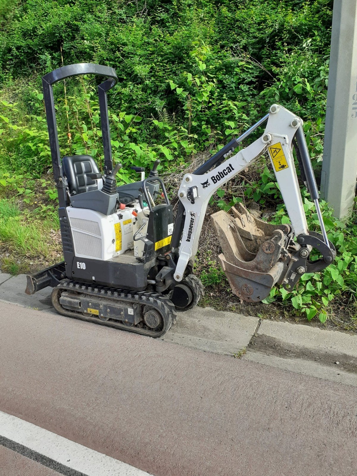 mini pelle bobcat E10, Zakelijke goederen, Ophalen, Graafmachine