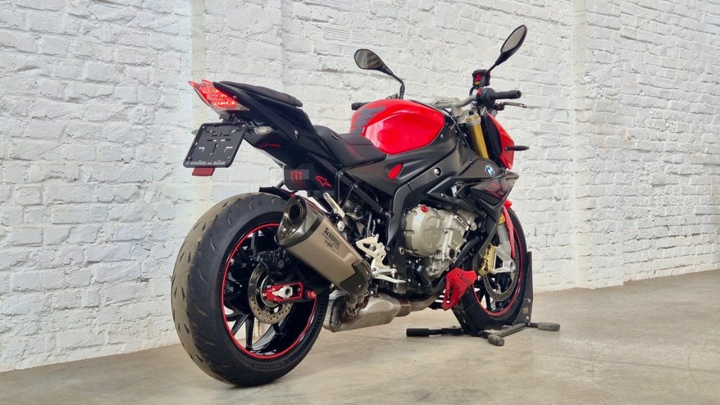 BMW S1000R S 1000 R 1e Eig Dynamic+Comfort pack @motomobilia, Motoren, Occasion, 4 cilinders, Motorrijbewijs A, Bedrijf