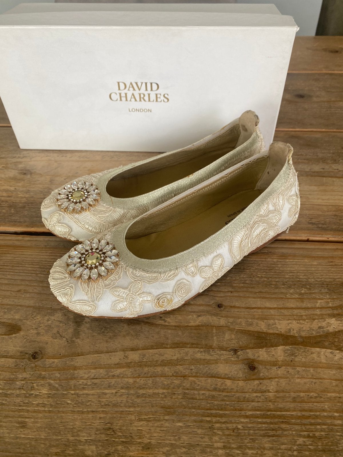 Ballerina’s ecru van David Charles, Kinderen en Baby's, Kinderkleding | Schoenen en Sokken, Ophalen, Meisje, Schoenen, Zo goed als nieuw