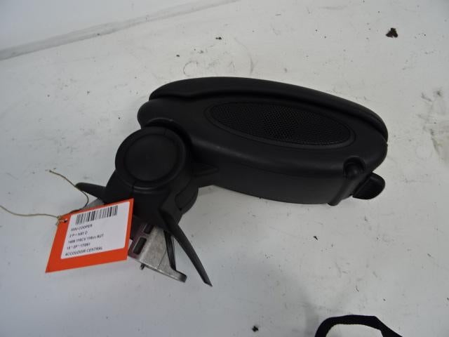 CONSOLE CENTRALE Mini Mini (F56) (01-2013/10-2017), Autos : Pièces & Accessoires, Mevr. I. Hauben, Rue de l'Espoir 34 34
4030  GRIVEGNÉE, BE